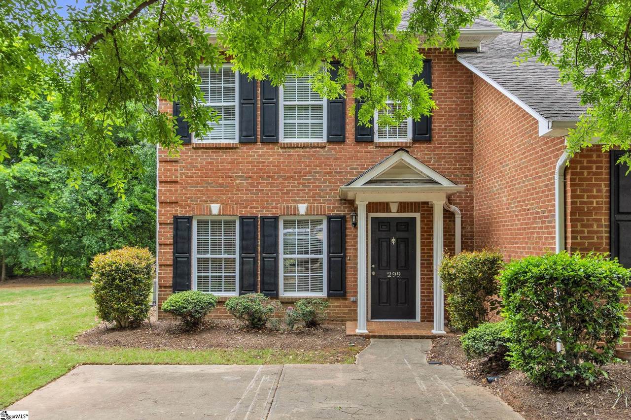 299 Rexford Drive - Photo 1