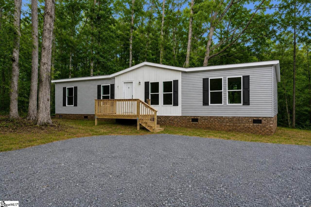 111 Russell Court - Photo 1