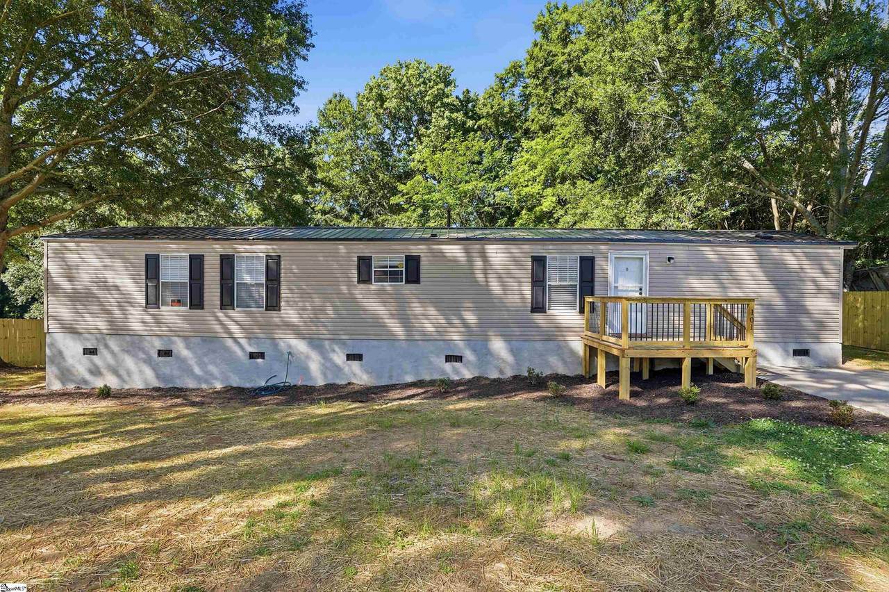101 Jasper Drive - Photo 1
