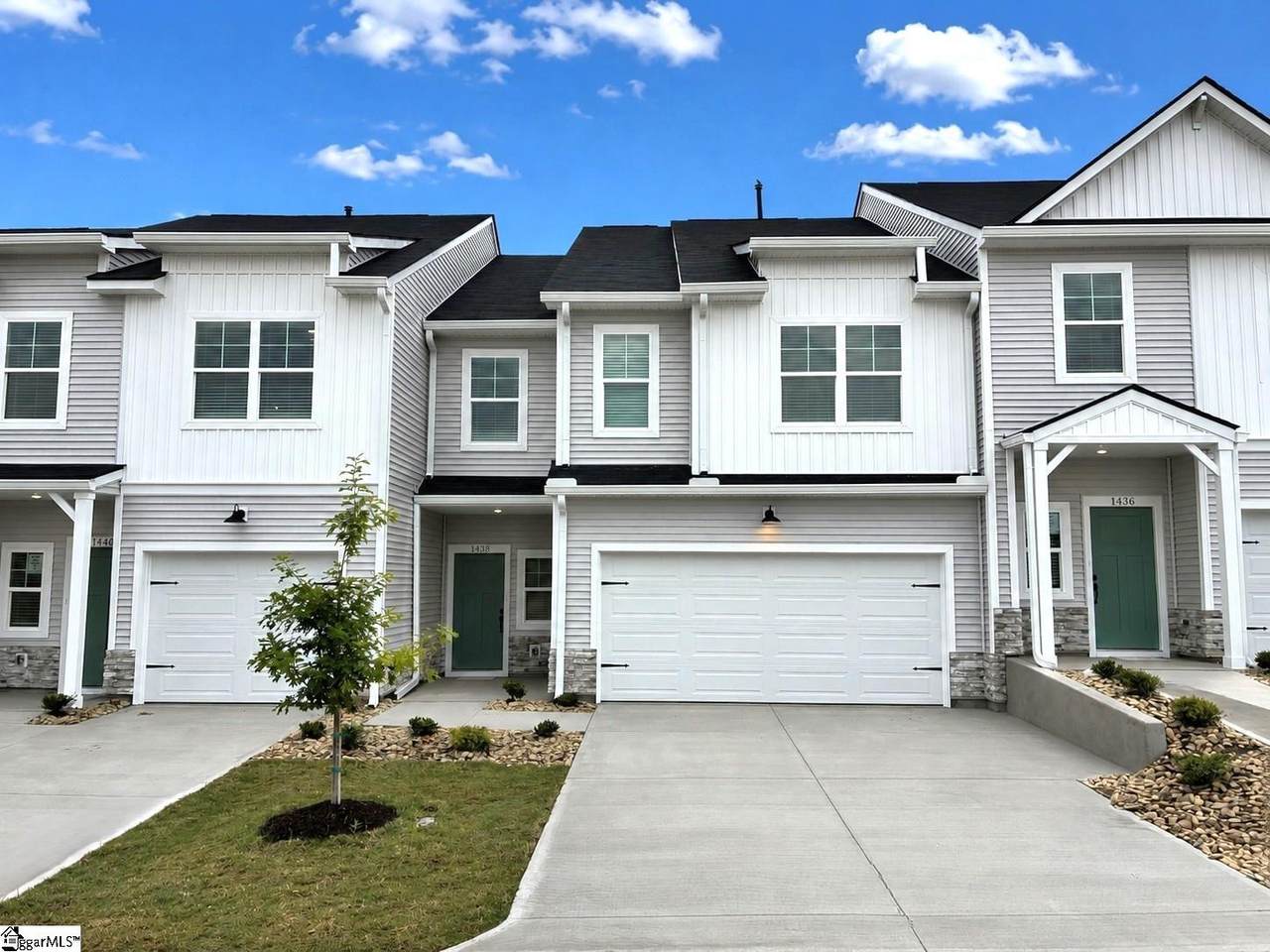 1438 Johnstone Drive - Photo 1