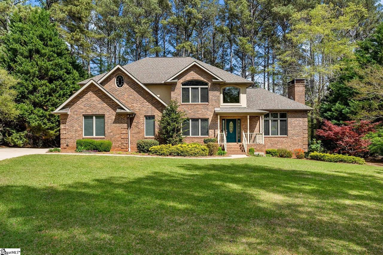 408 Sapphire Court - Photo 1