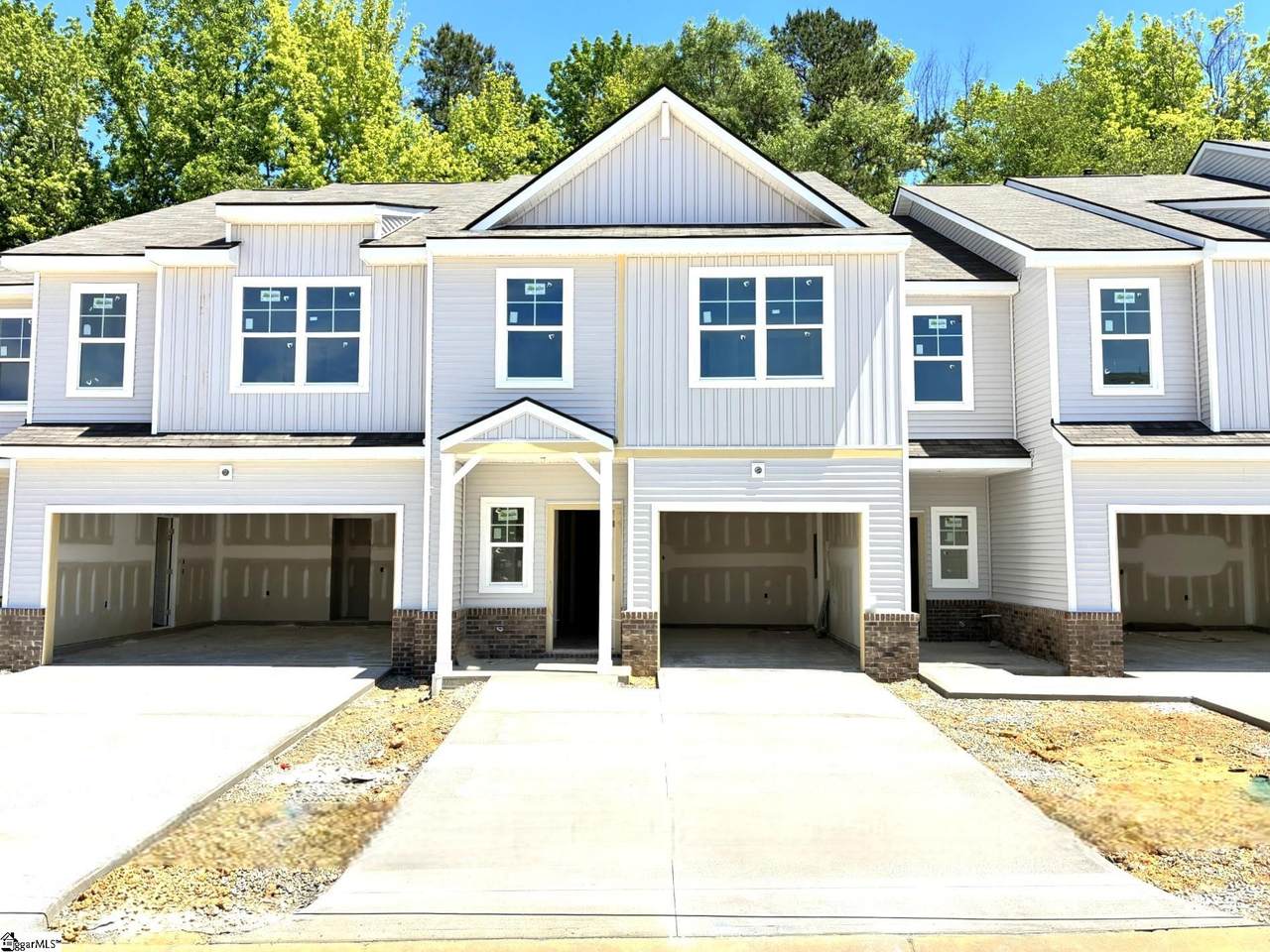 250 Taylor Woods Court - Photo 1
