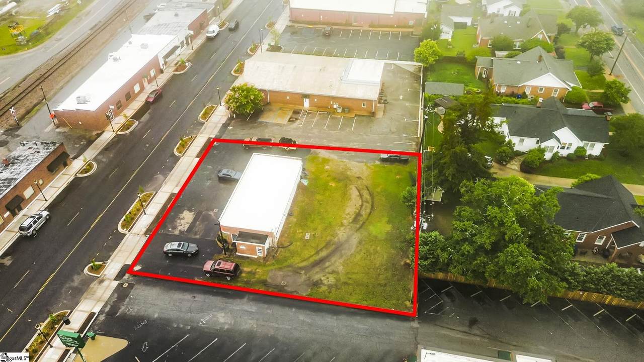 301 Main Street - Photo 1
