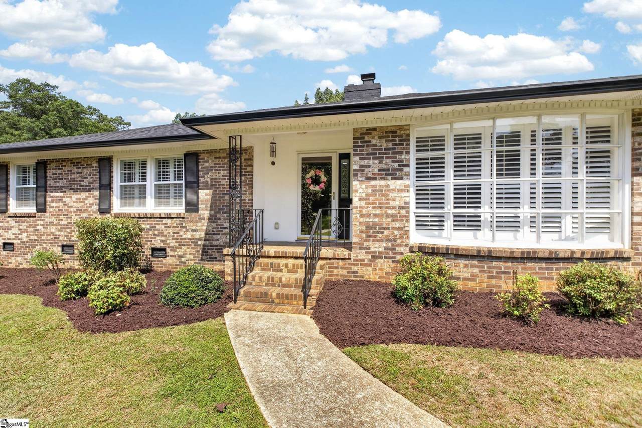222 Devon Drive - Photo 1