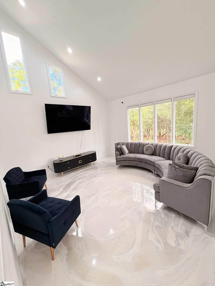 https://bt-photos.global.ssl.fastly.net/ggar/1280_boomver_1_1594475-2.jpg