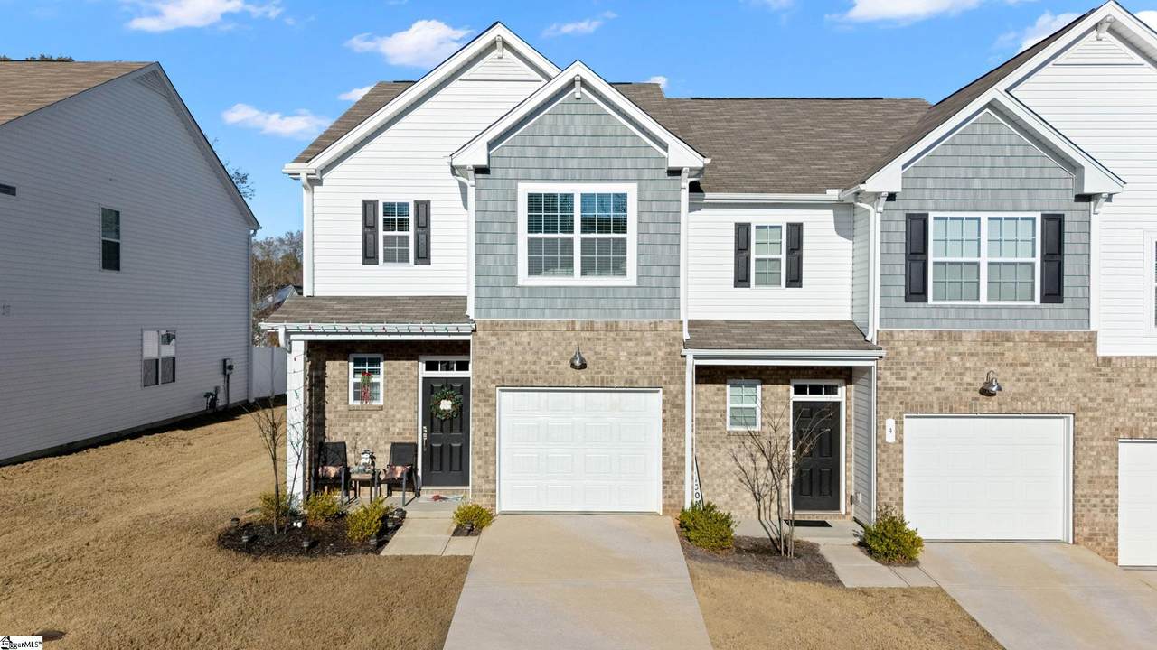 6 Loebner Lane - Photo 1
