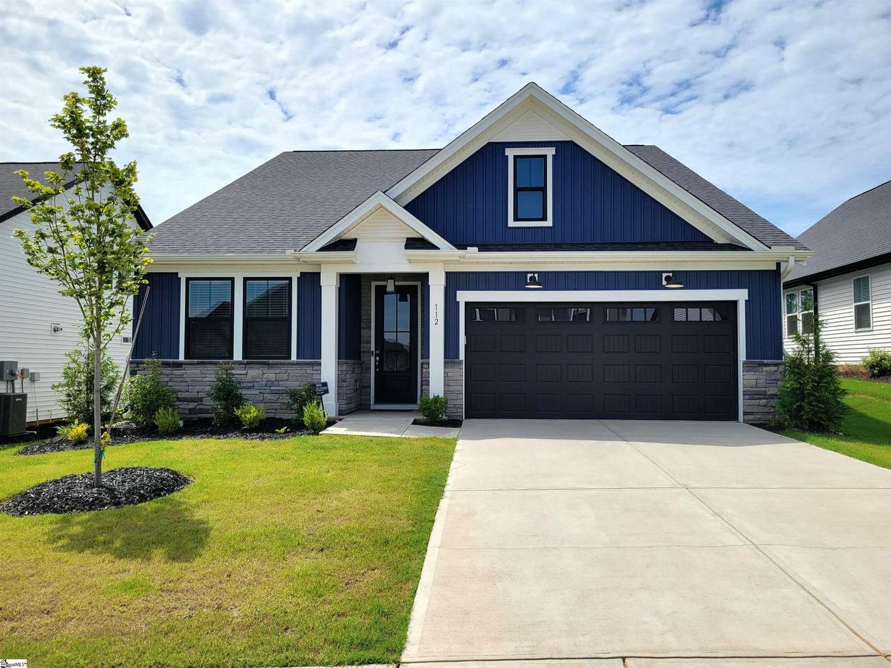 112 Tiger Lily Drive - Photo 1