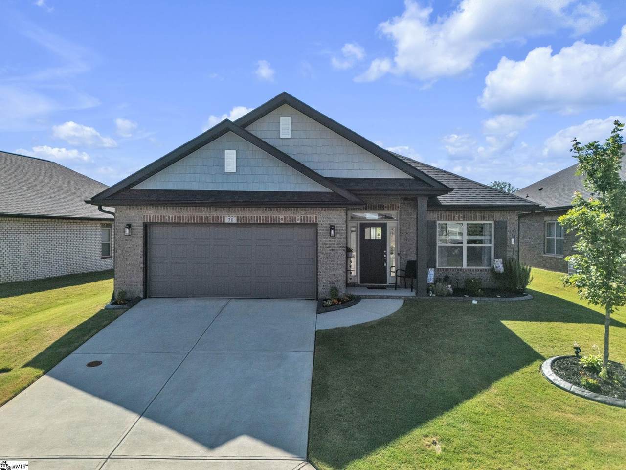 30 Woodcross Drive - Photo 1