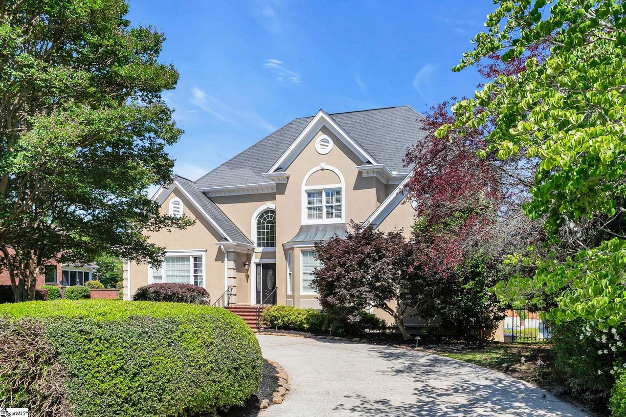 11 Country Squire Court - Photo 1