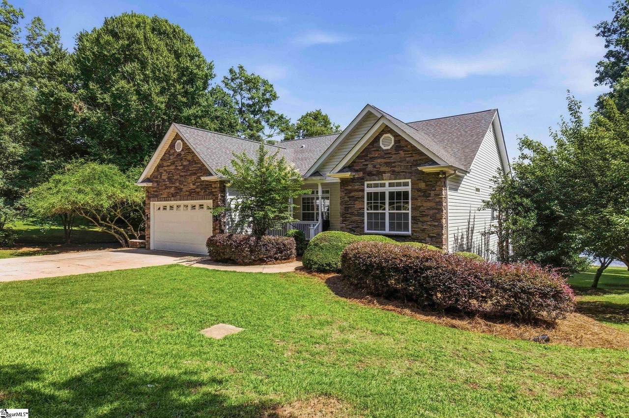138 Yacht Drive - Photo 1