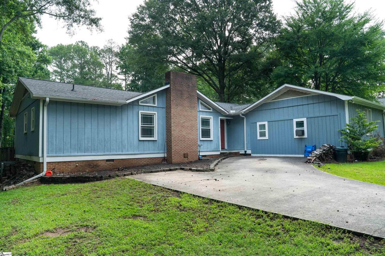 130 Dogwood Drive - Photo 1