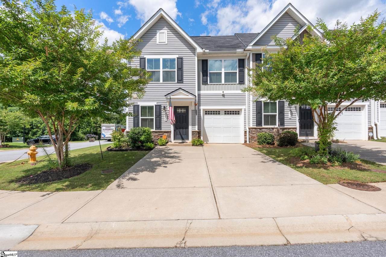 216 Shepley Street - Photo 1