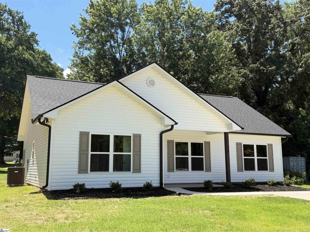 147 Stevenson Drive - Photo 1