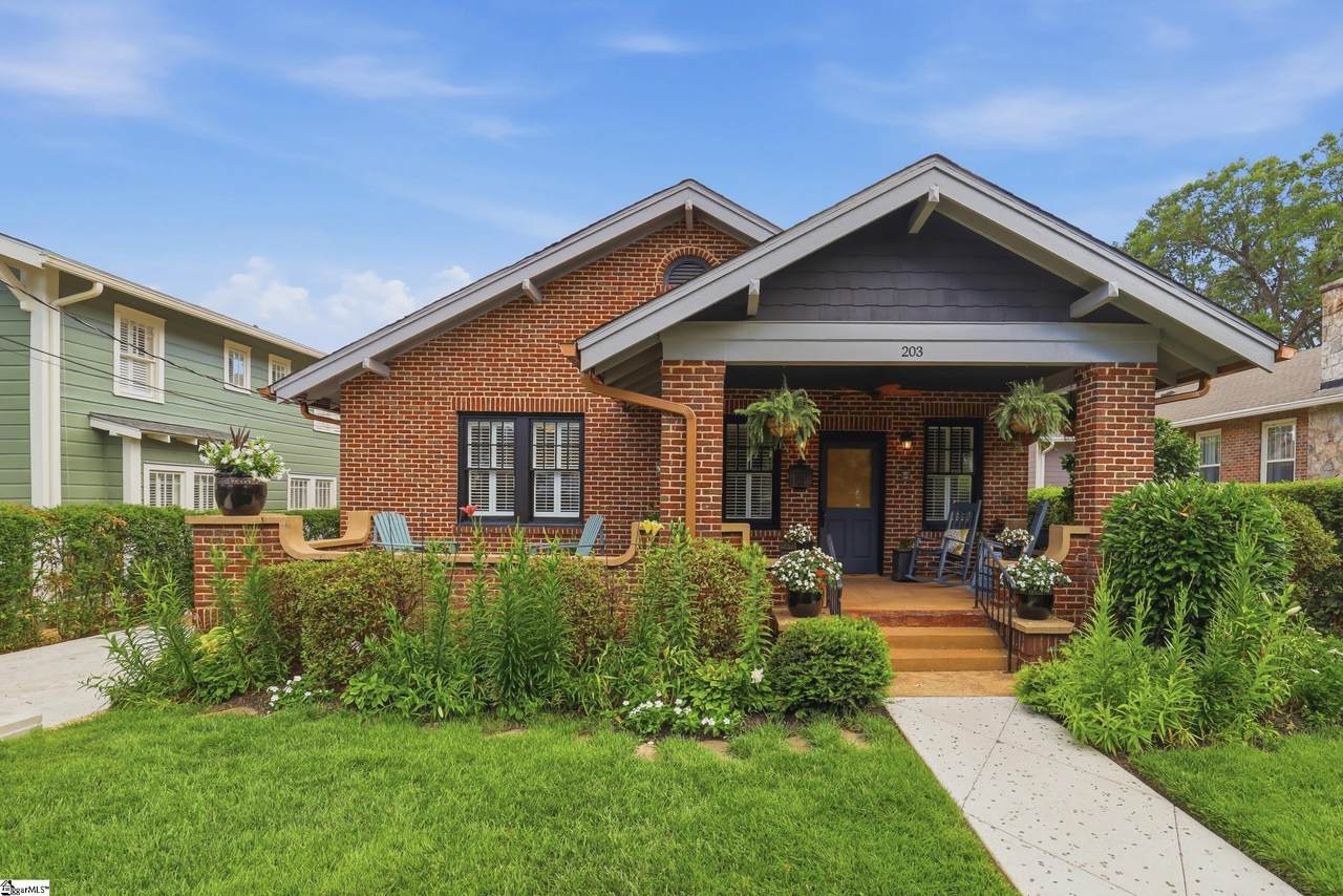 203 Earle Street - Photo 1
