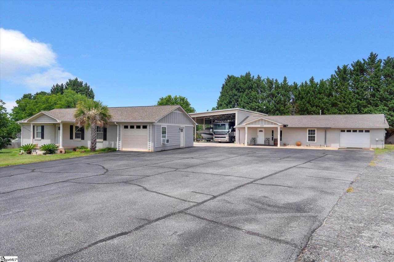 3202 Locust Hill Road - Photo 1