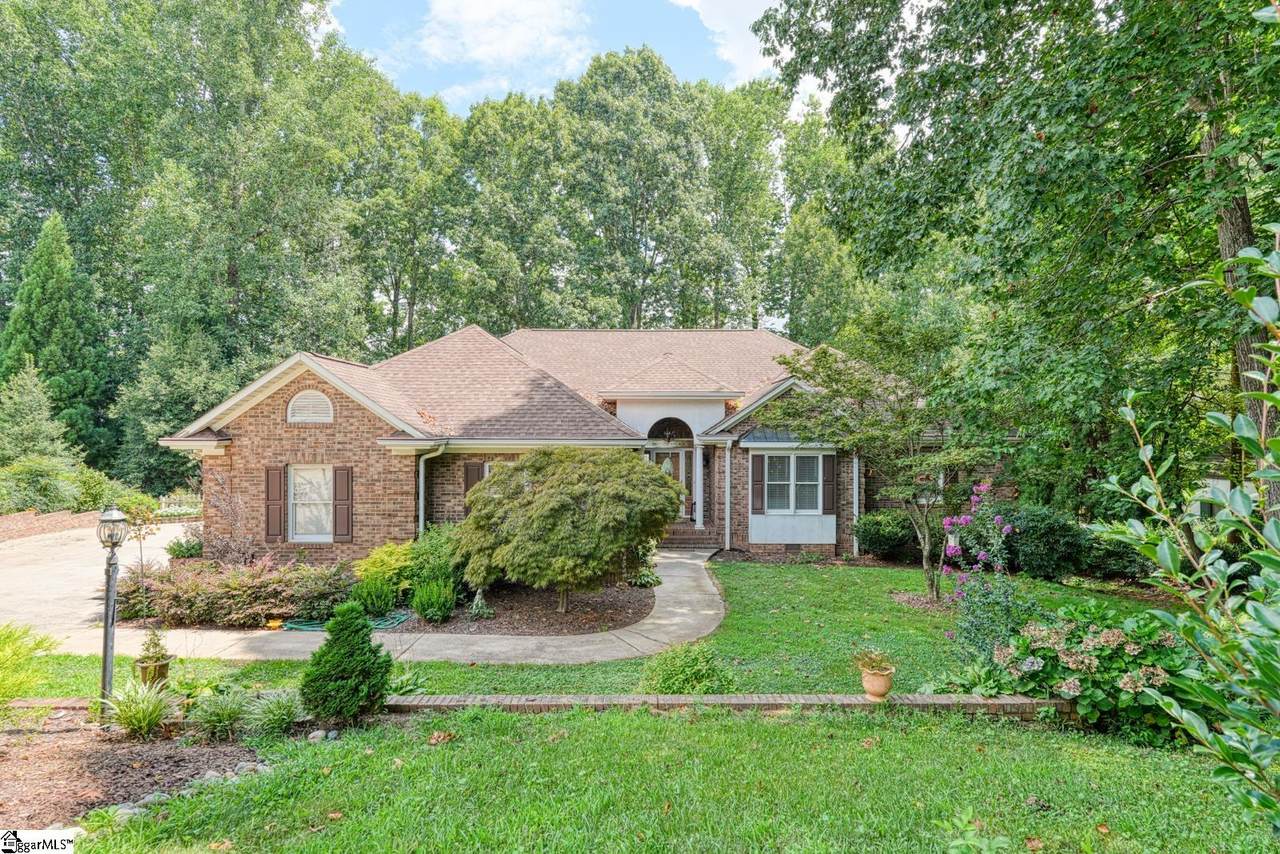 335 Hillcove Point - Photo 1