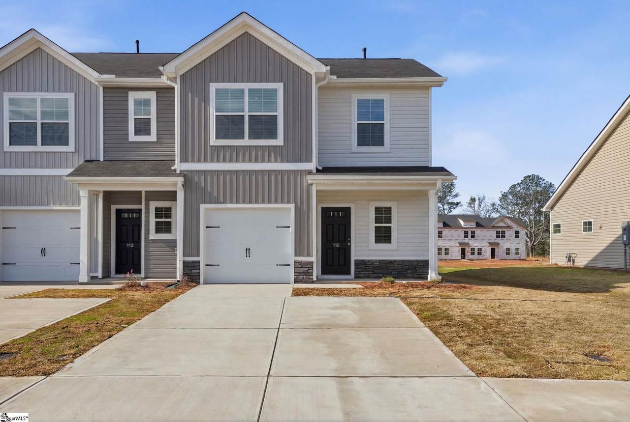 301 Lilac Loop - Photo 1