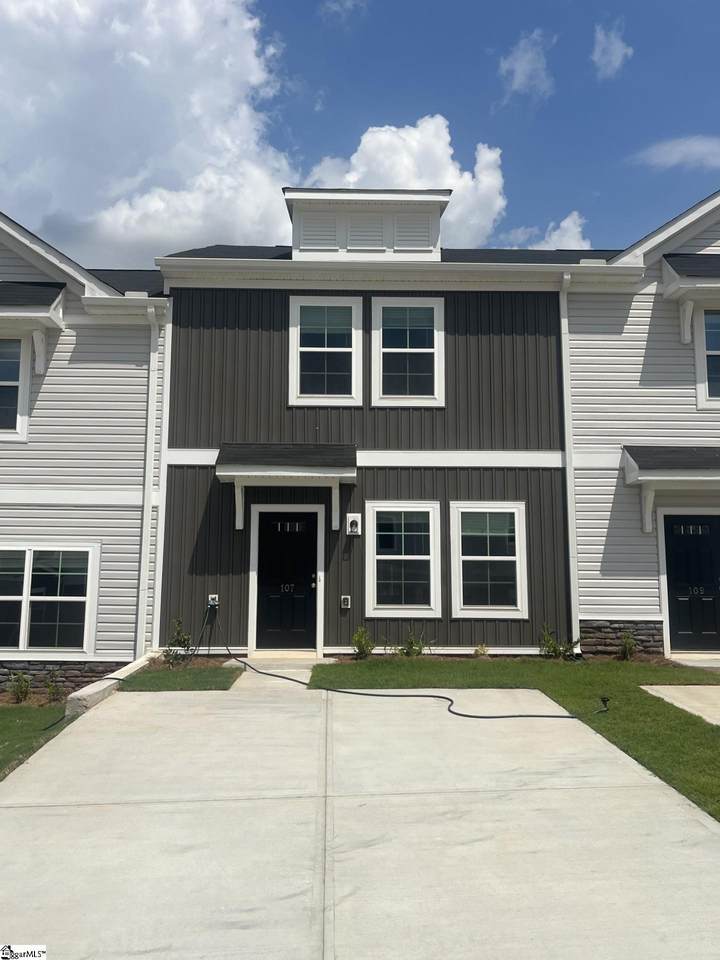 220 Islay Way - Photo 1