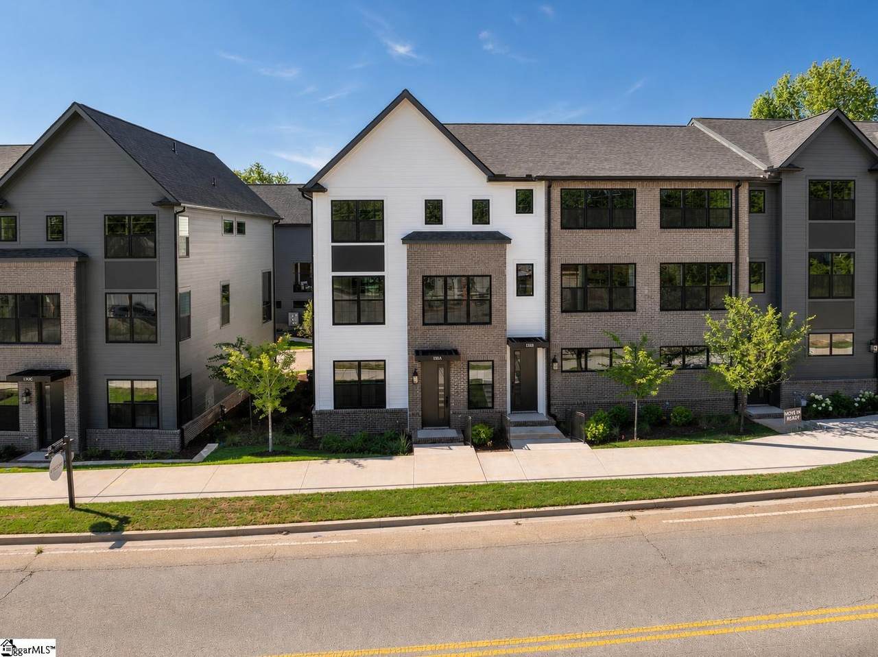 1311 Pendleton Street - Photo 1