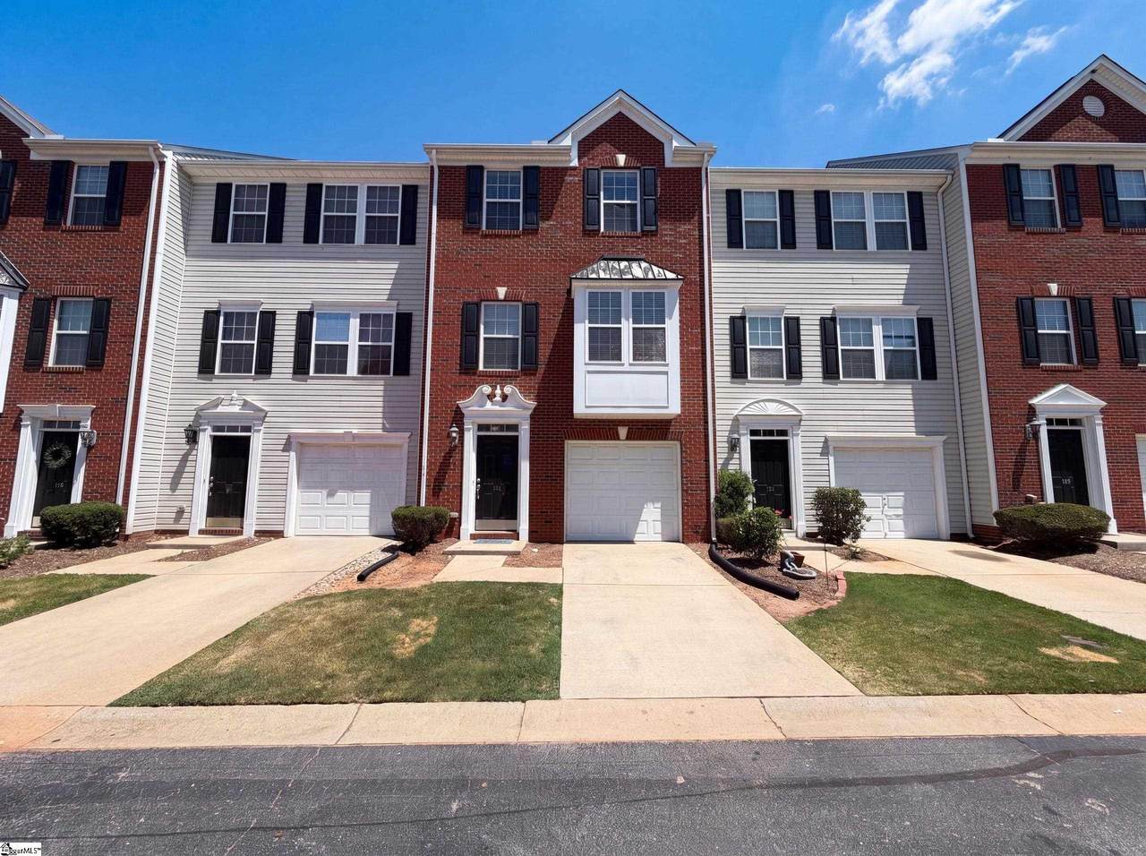 104 Sylvan Oak Way - Photo 1