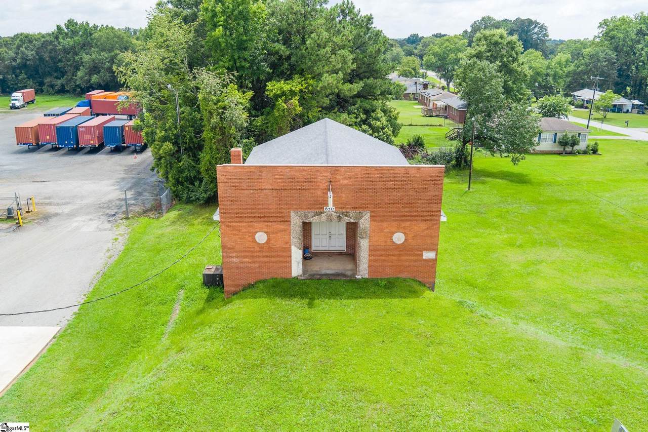 850 Falling Creek Road - Photo 1