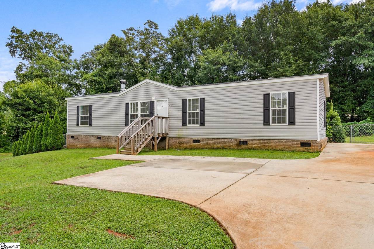 415 Jackson Circle - Photo 1