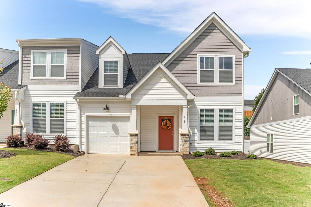 221 Woodhouse Way - Photo 1