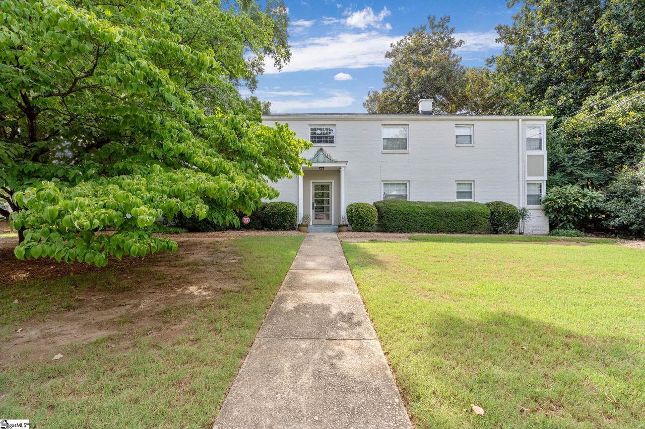 100 Lewis Drive - Photo 1