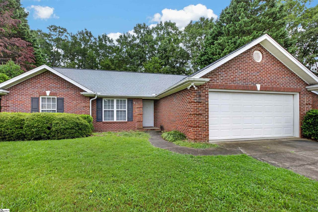 207 Baldwin Pines Court - Photo 1