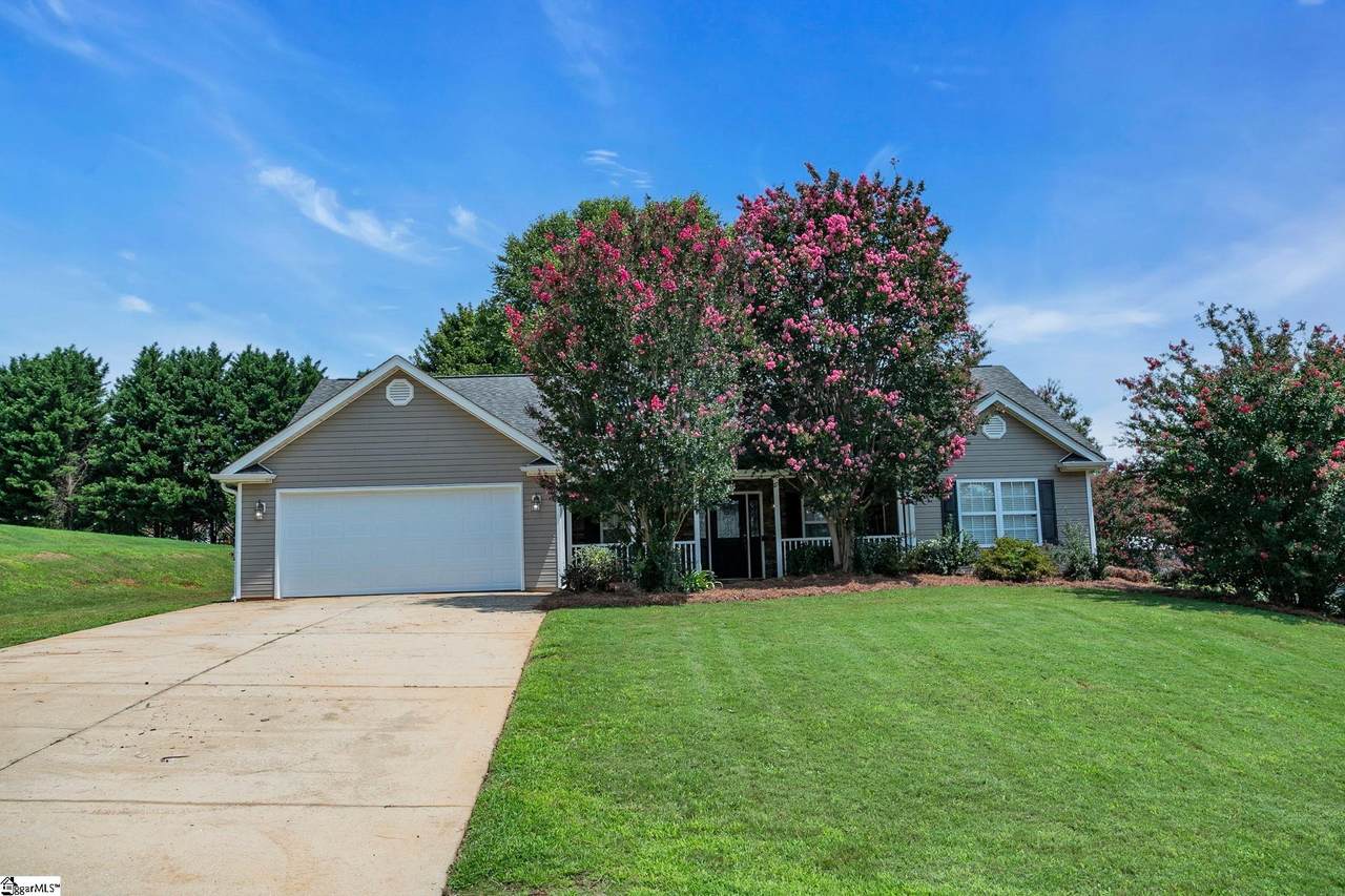 9 Gratiot Lane - Photo 1