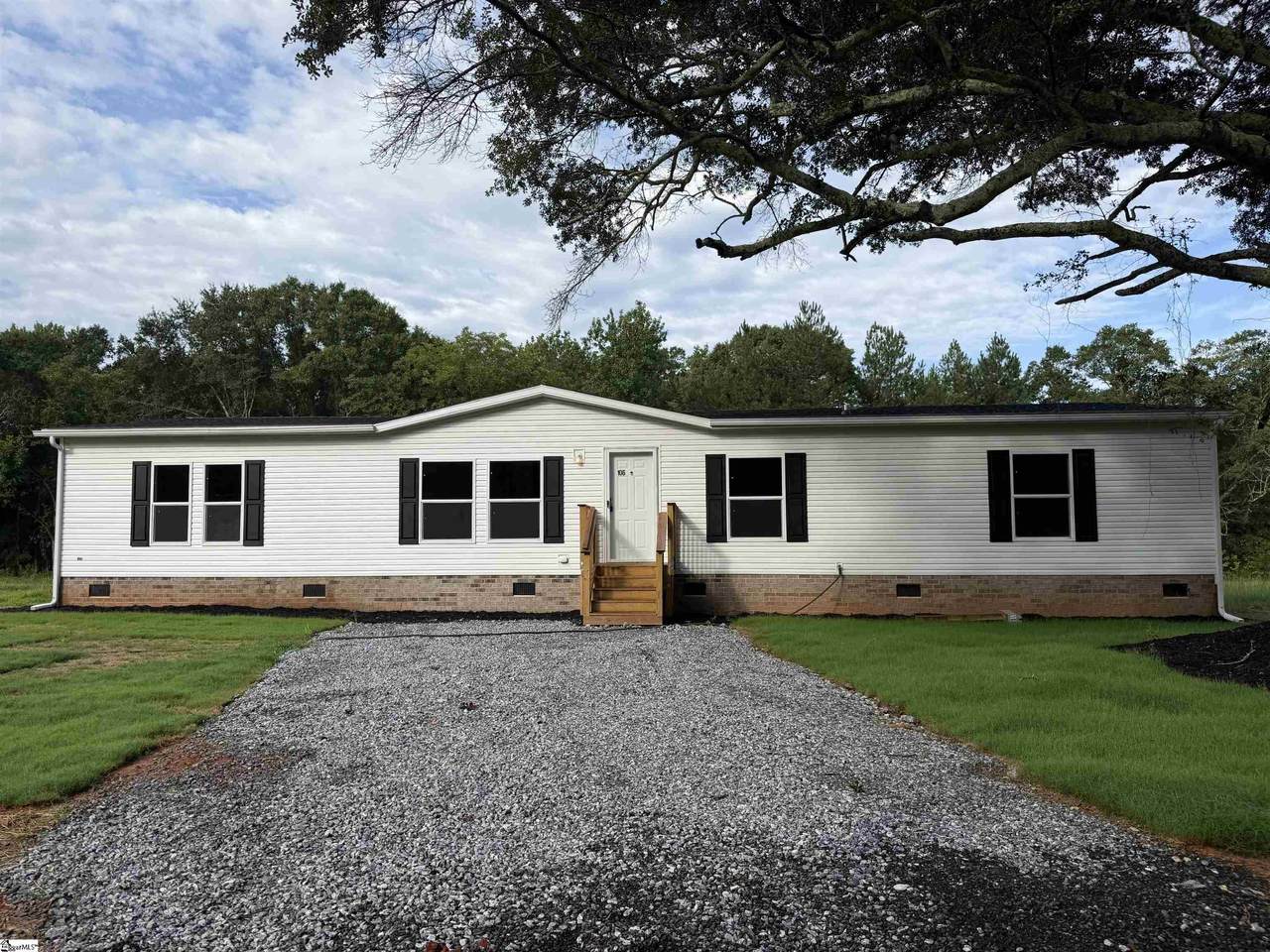 106 Star Drive - Photo 1