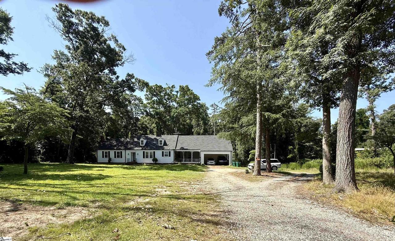 8861 Warren B Abernathy Highway - Photo 1