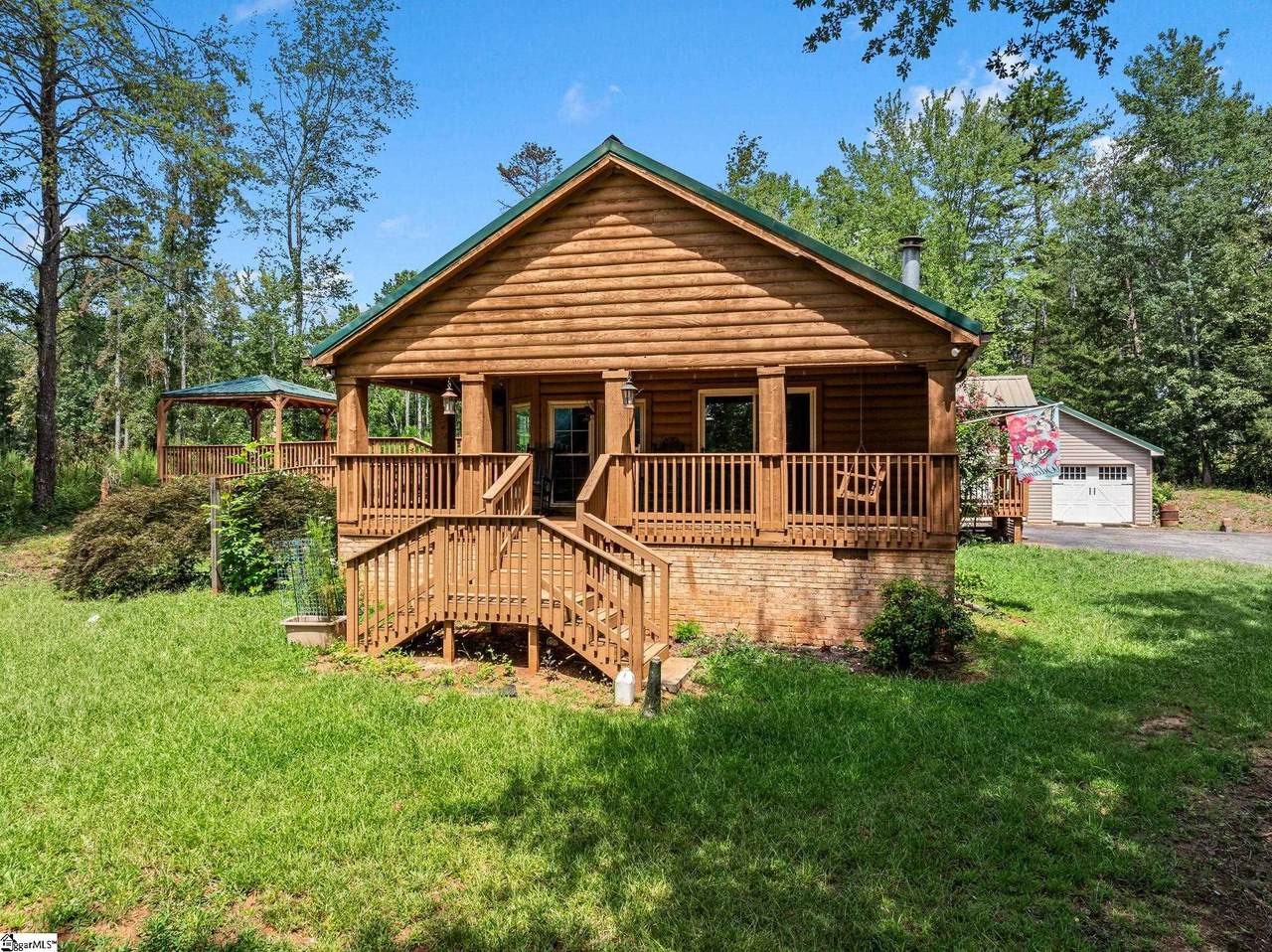995 Foster Road - Photo 1