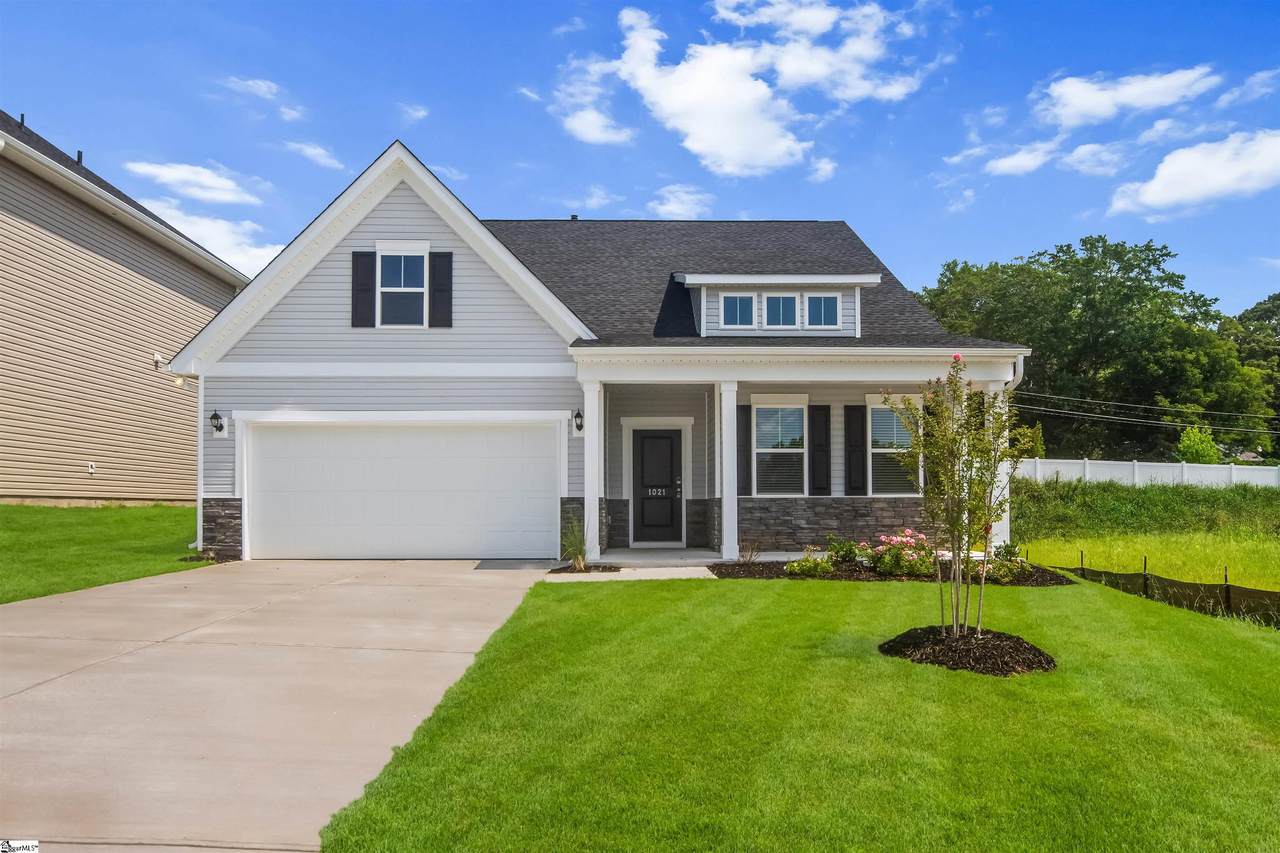 1021 Skidaway Drive - Photo 1