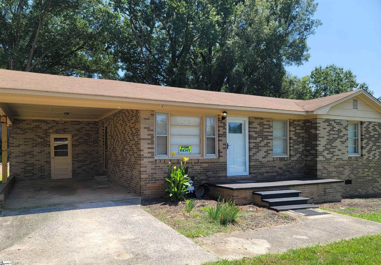 413 Barclay Avenue - Photo 1