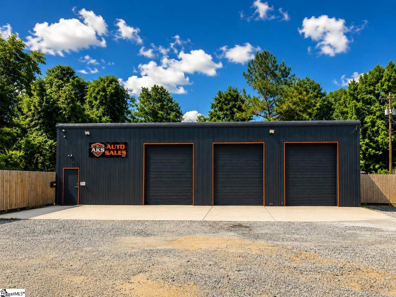 176 Bomar St, Inman, SC 29349