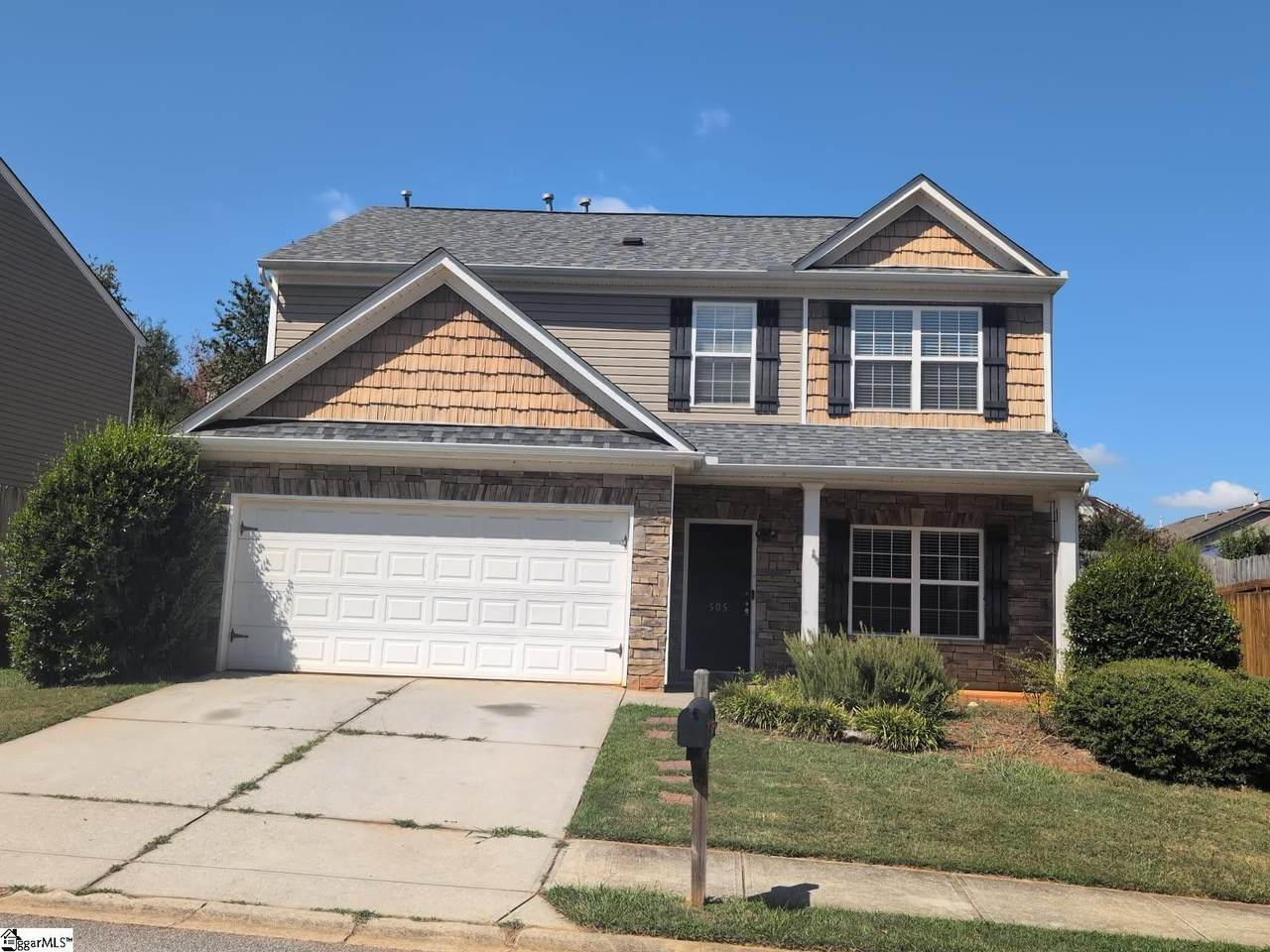 505 Chartwell Drive - Photo 1
