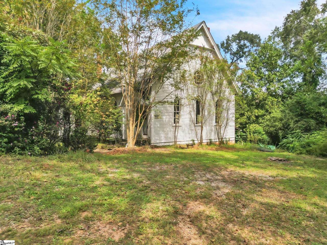 120 Anderson Street - Photo 1