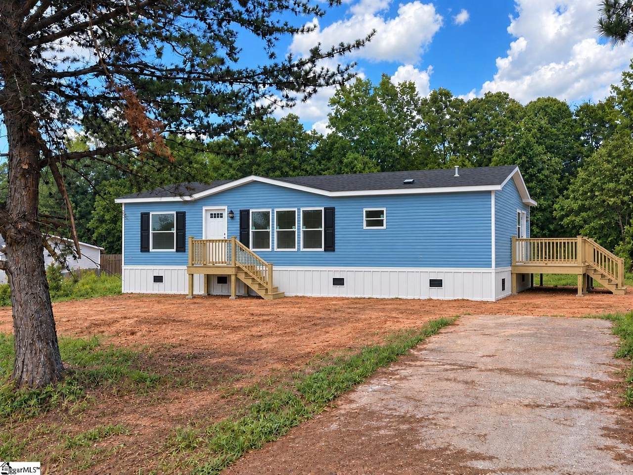 106 Carson Creek Drive - Photo 1