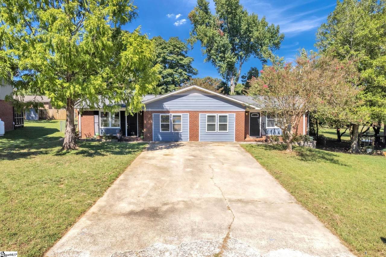 224/226 Devonwood Court - Photo 1