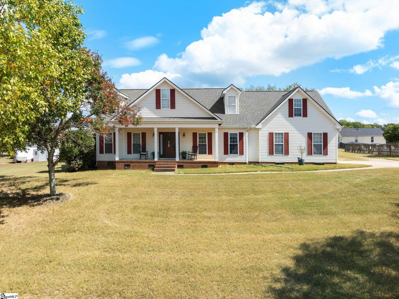 208 Legacy Farm Drive - Photo 1