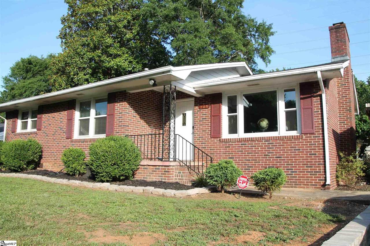 705 Pine Creek Drive - Photo 1