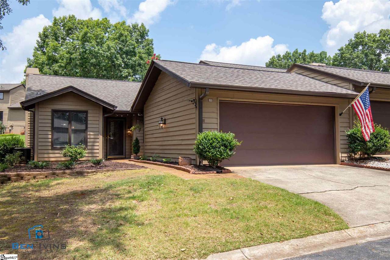 323 Skylark Circle - Photo 1