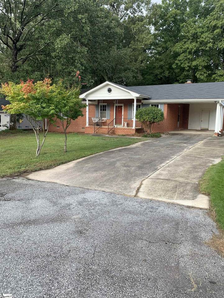 114 Avon Drive - Photo 1