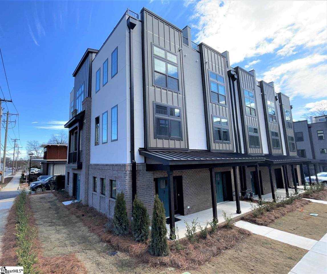 121 Stone Avenue - Photo 1