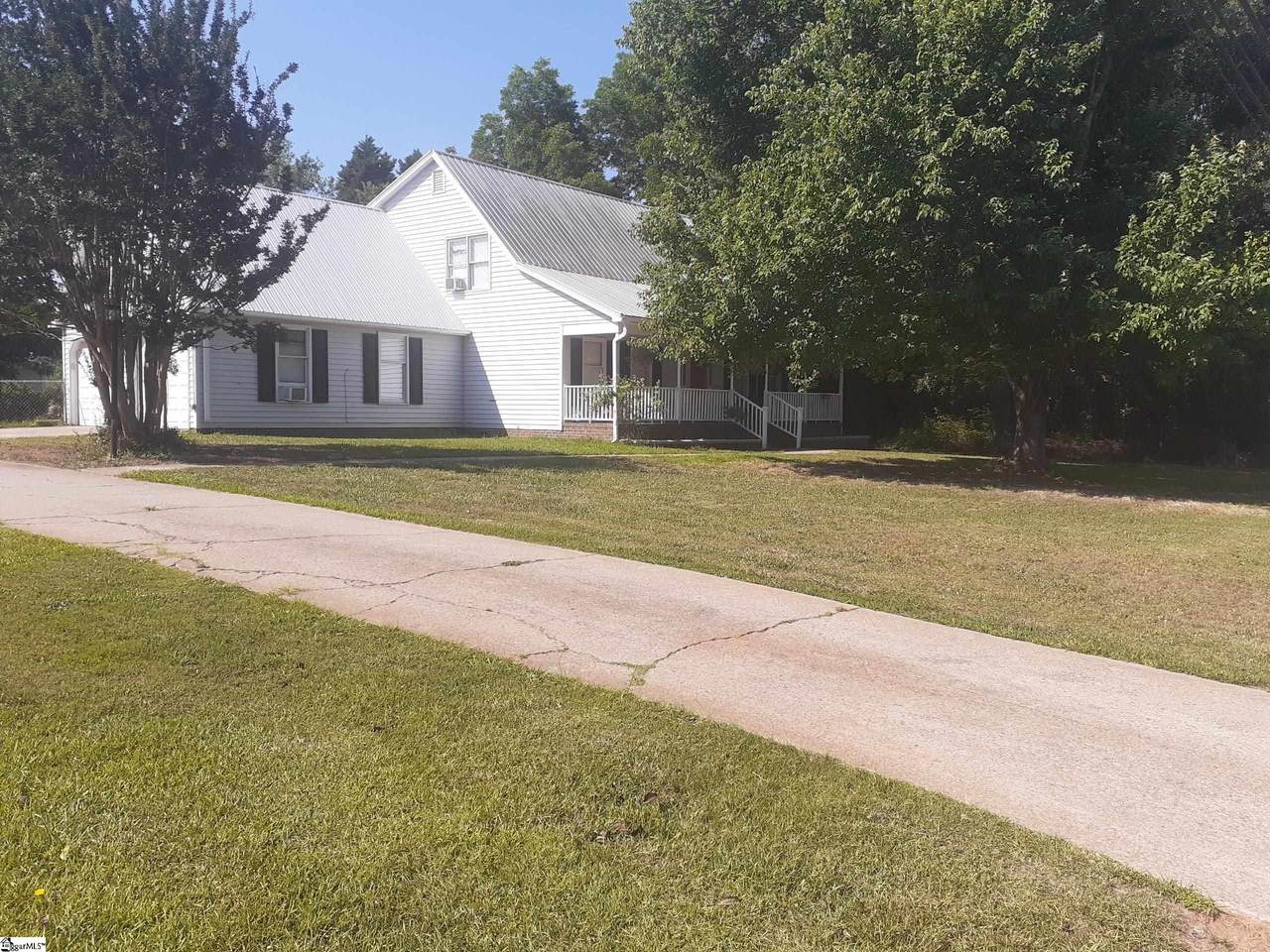 1816 Bethel Road - Photo 1