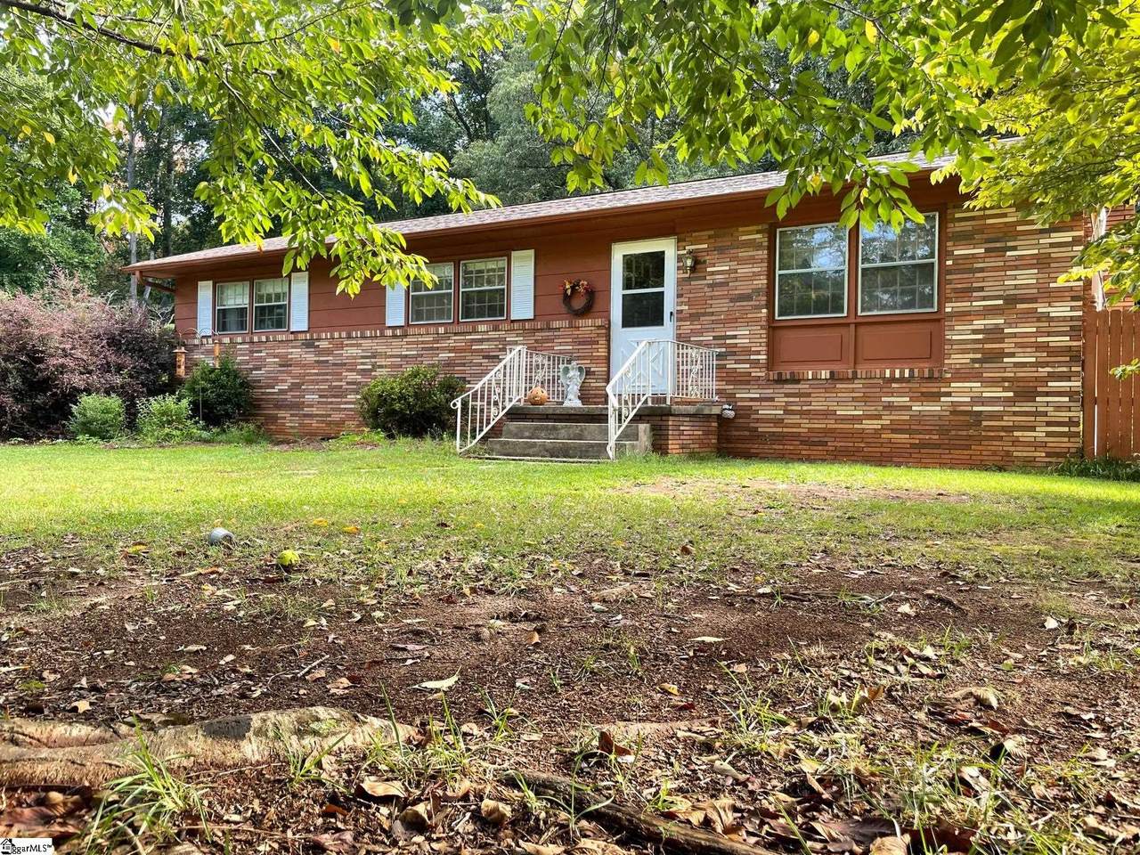123 Biltmore Circle - Photo 1