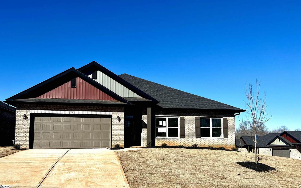 300 Cypress Hollow Trail - Photo 1