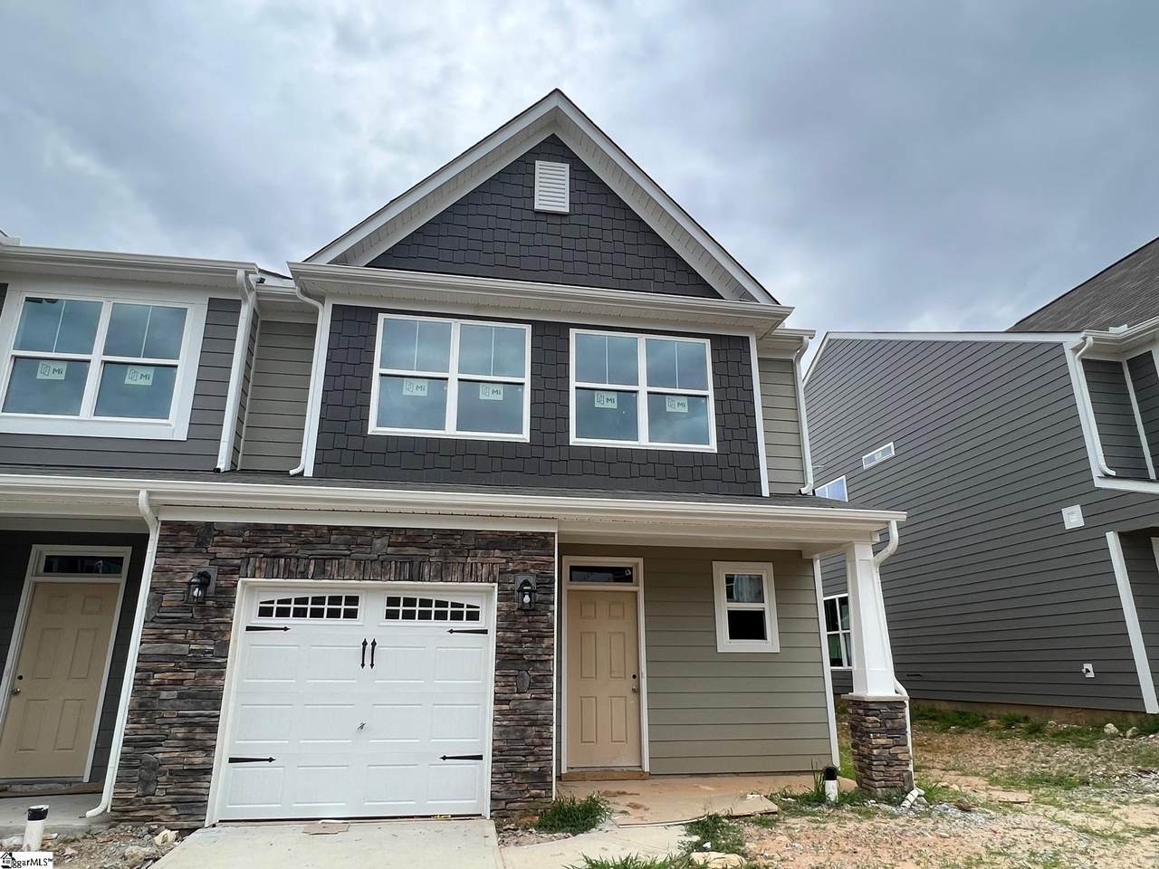 107 Cross Arbor Drive - Photo 1