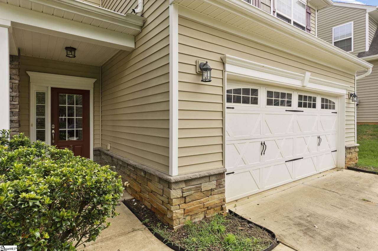 305 Cypress Hill Court - Photo 1